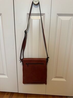 Brown Leather Crossbody Bag with Front Zip Pocket